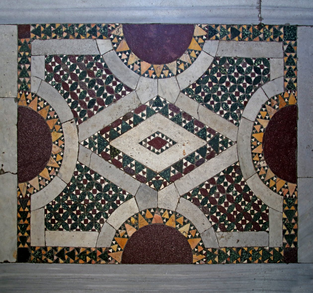 Kasmati járda alkotó: Unknown