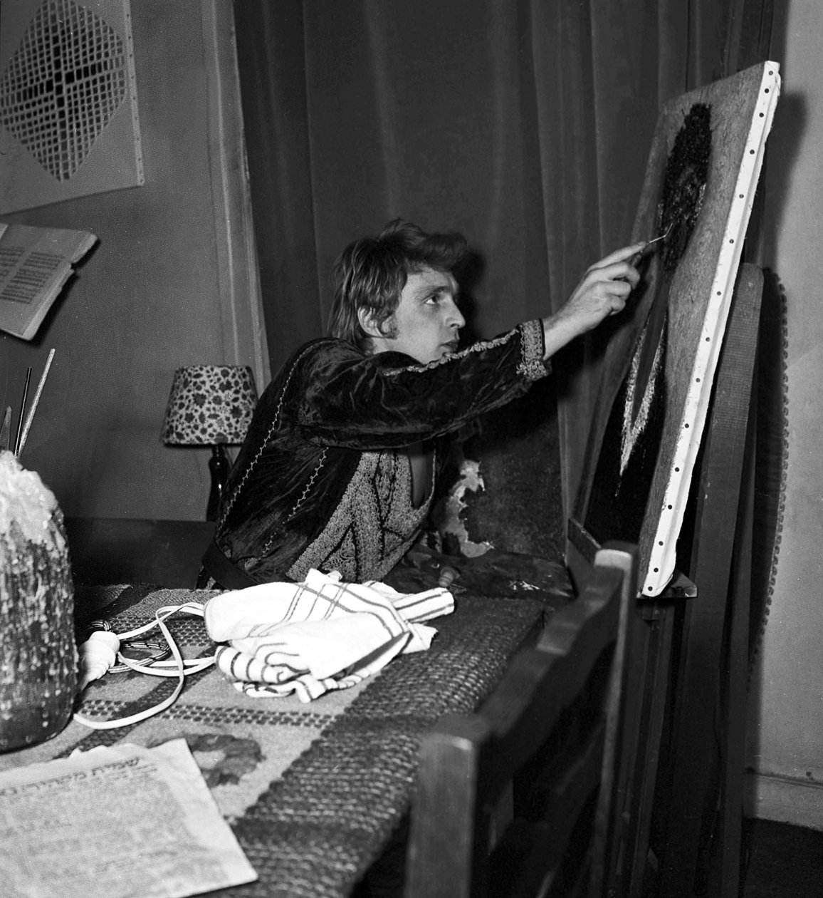 Christophe francia énekes (Daniel Bevilacqua) otthon vásznat fest, 1969. november 18. alkotó: Unknown