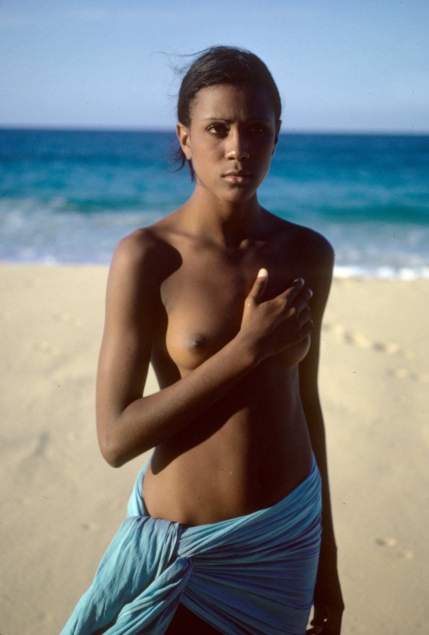 Maritza Torres alkotó: Unknown