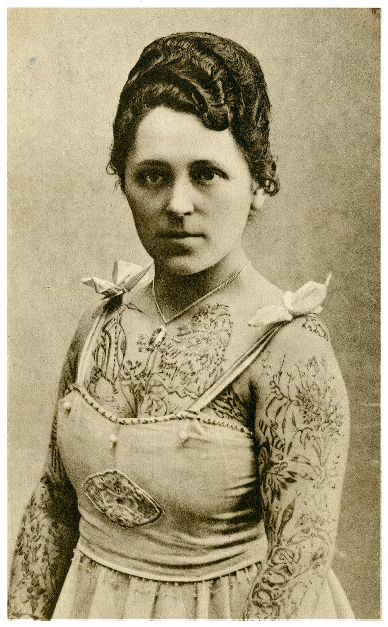 Margit portréja, A tetovált nő, 1910 körül alkotó: Unknown