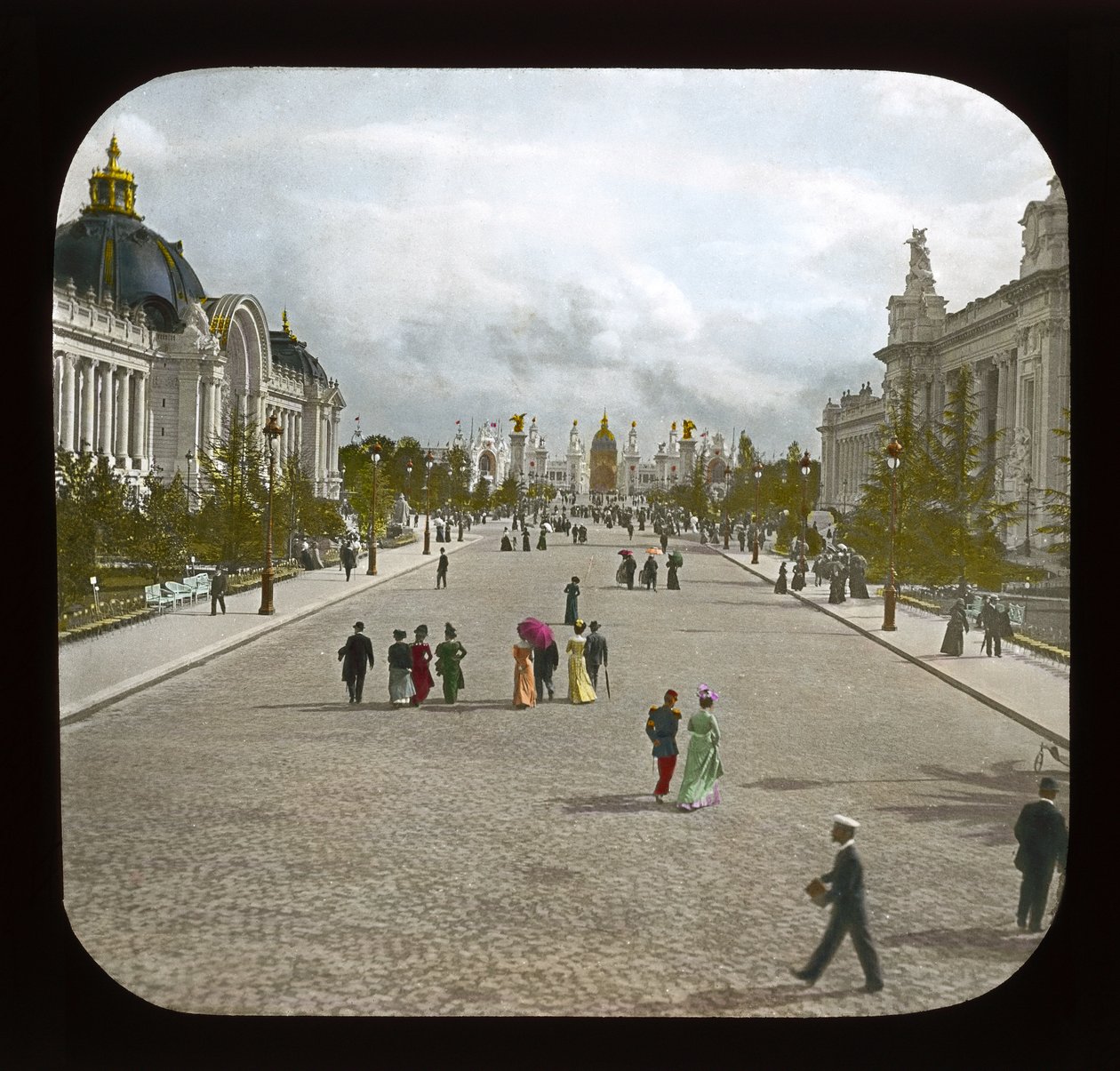Párizsi kiállítás: Avenue Nicholas II, 1900 (lámpás csúszda) alkotó: French Photographer