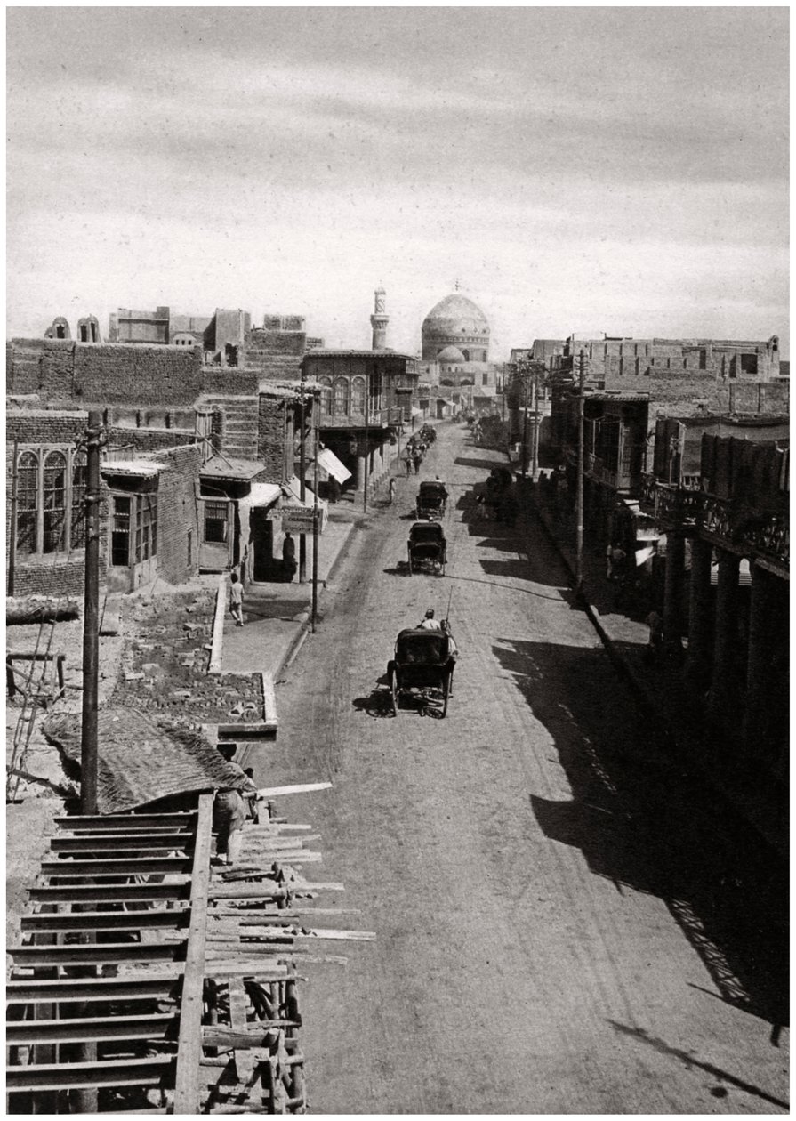 Egy utca Bagdadban, Irakban, 1925 alkotó: A. Kerim