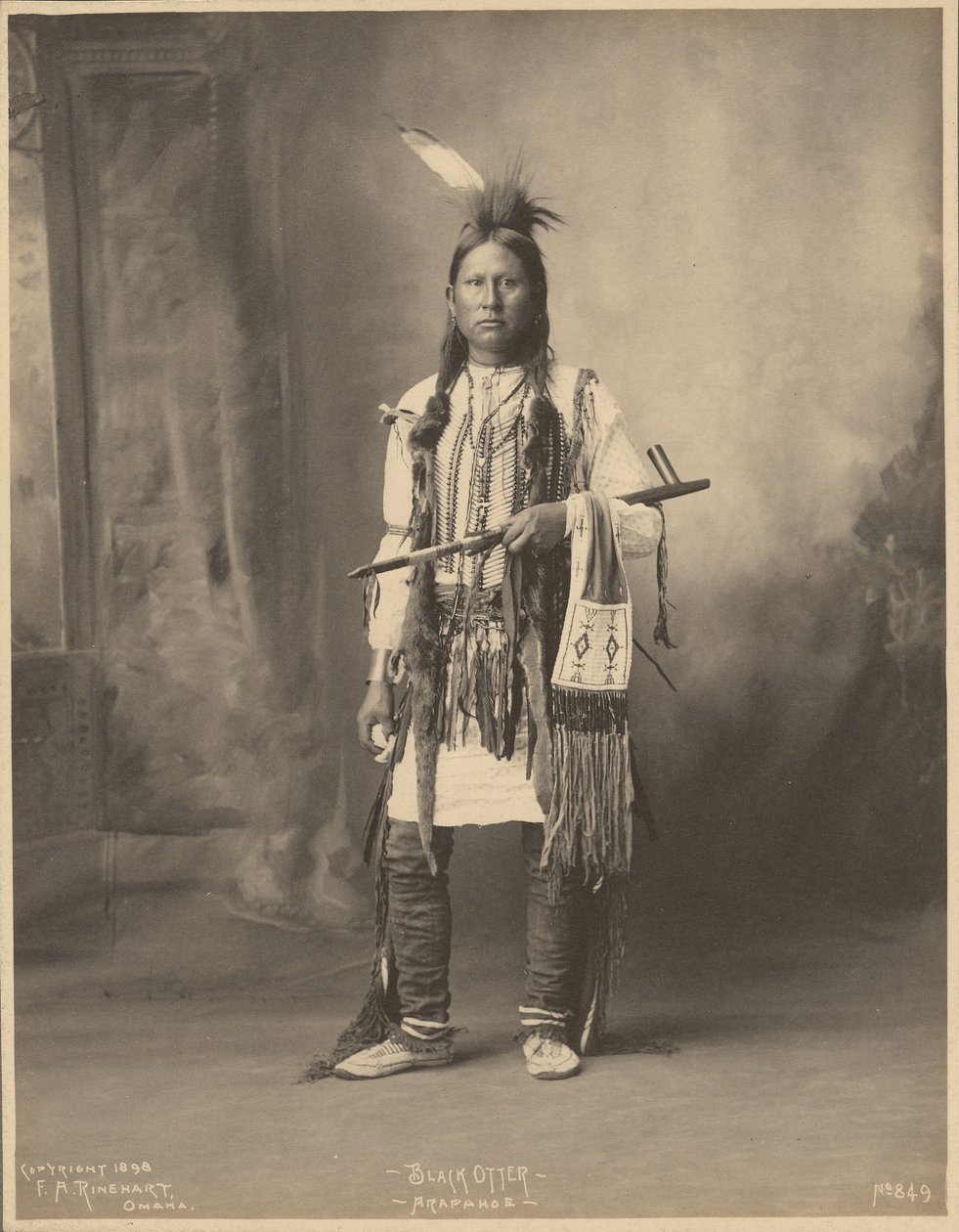 [Fekete vidra, az arapaho népből] alkotó: Adolph F. Muhr