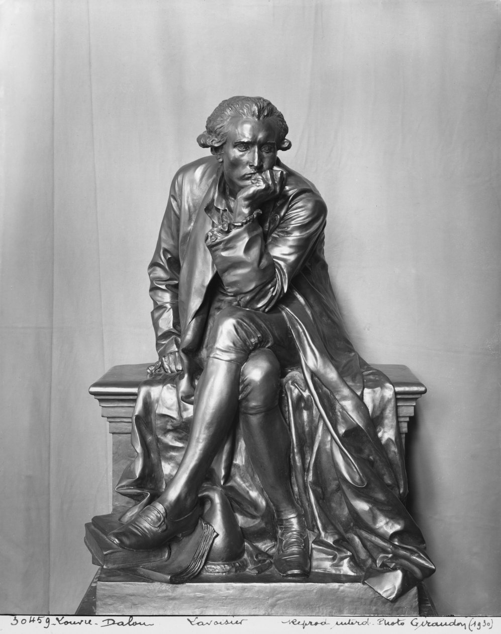 Antoine Laurent Lavoisier (bronz) alkotó: Aime Jules Dalou
