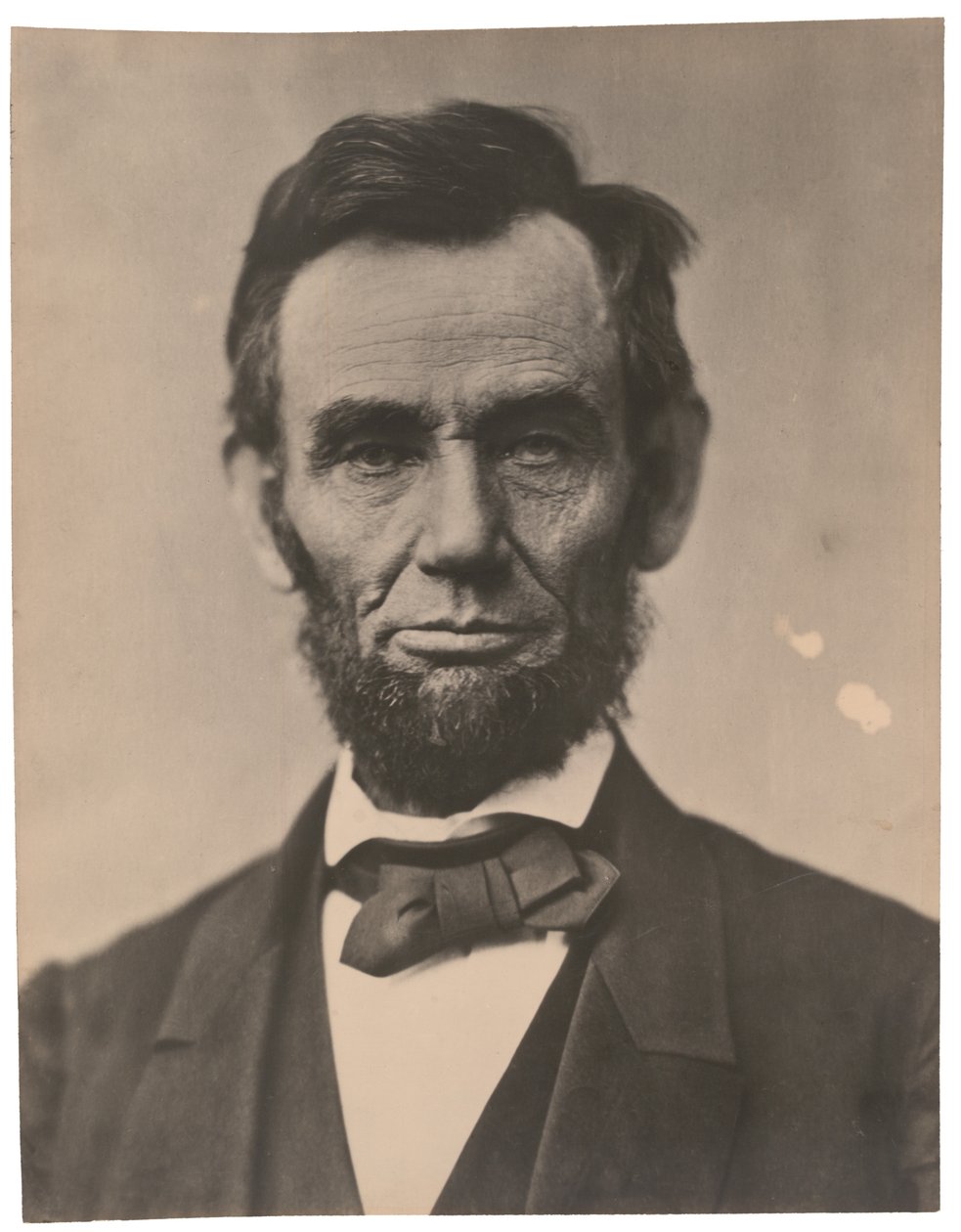Abraham Lincoln portréja, 1863. november, nyomtatva 1910 körül (szépia fotó) alkotó: Alexander Gardner