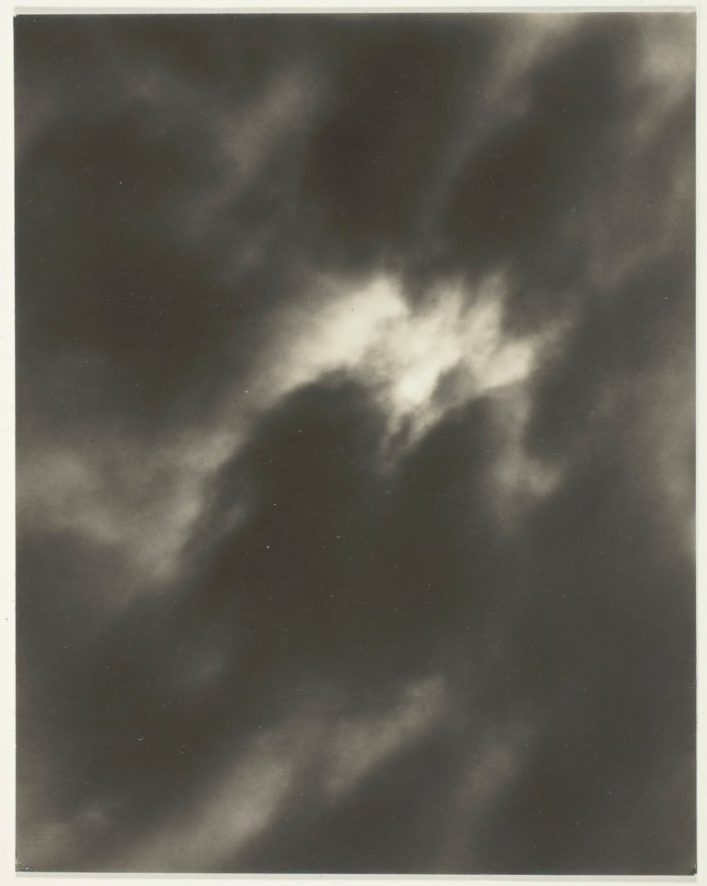 Egyenértékű, 1926. alkotó: Alfred Stieglitz