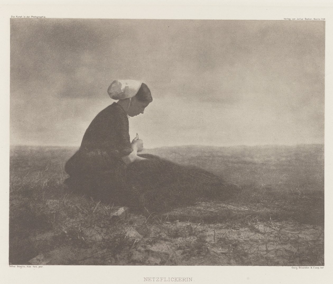 Netzflickerin (Mending Nets), Katwijk 1894 alkotó: Alfred Stieglitz