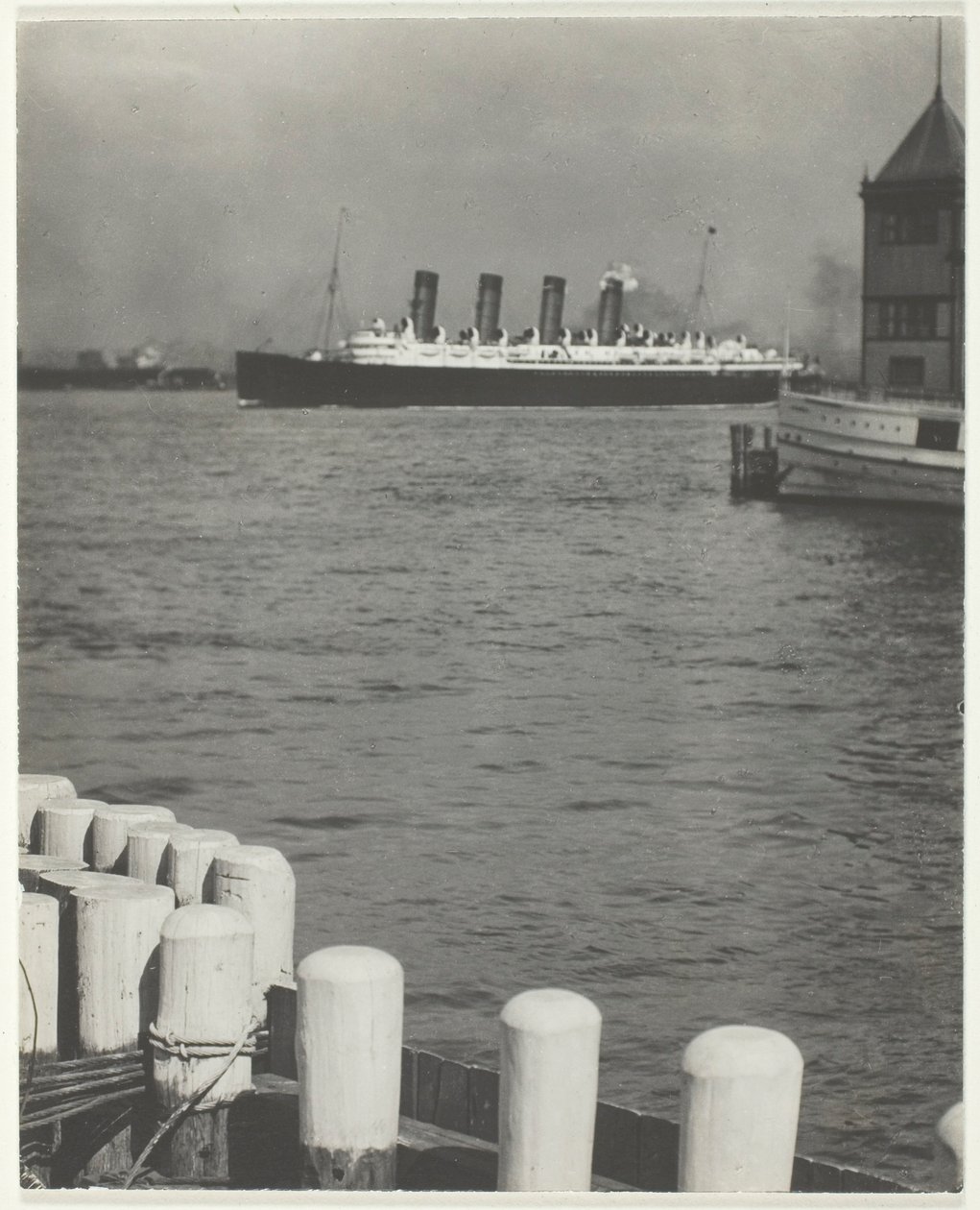 Outward Bound, The Mauretania alkotó: Alfred Stieglitz