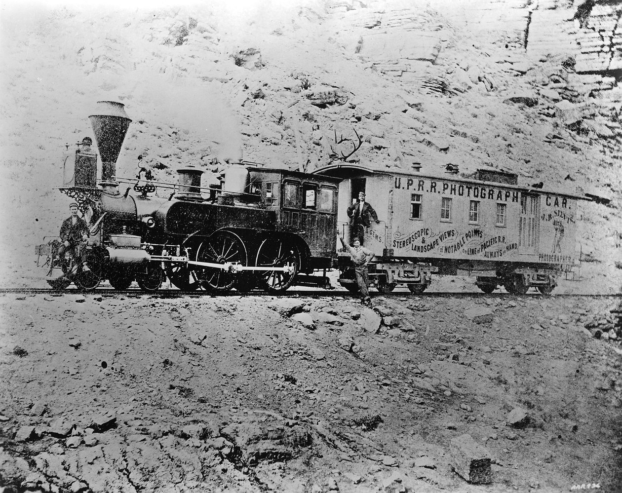 J.B. Silvis U.P.R.R. Fényképezőautó a Point of Rocks közelében, Wyoming, 1868 körül alkotó: American Photographer