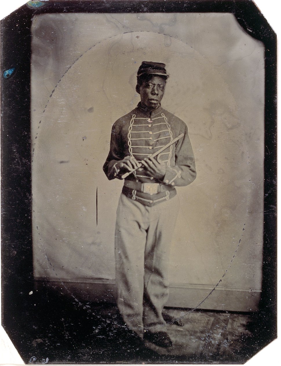 John Goosberry közlegény, E társaság, 54. tömeges gyalogezred, 1865 körül (fénykép) alkotó: American Photographer