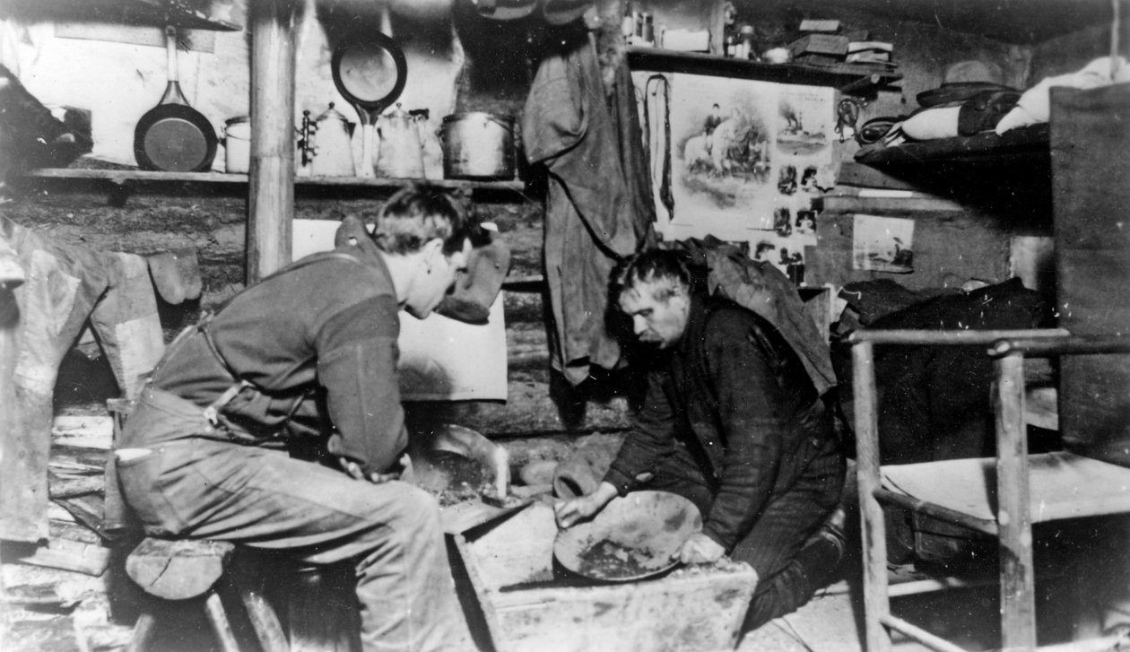 Téli pásztázás Dawsonban, 1897-1900 körül alkotó: American Photographer