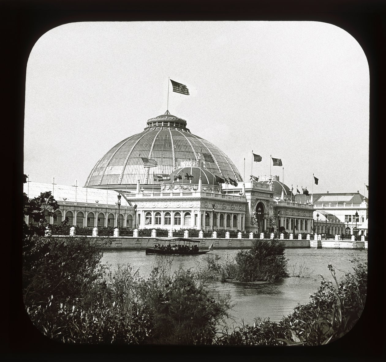 Worlds Columbian Exhibition: Kertészeti épület, Chicago, 1893 (lámpás csúszda) alkotó: American Photographer
