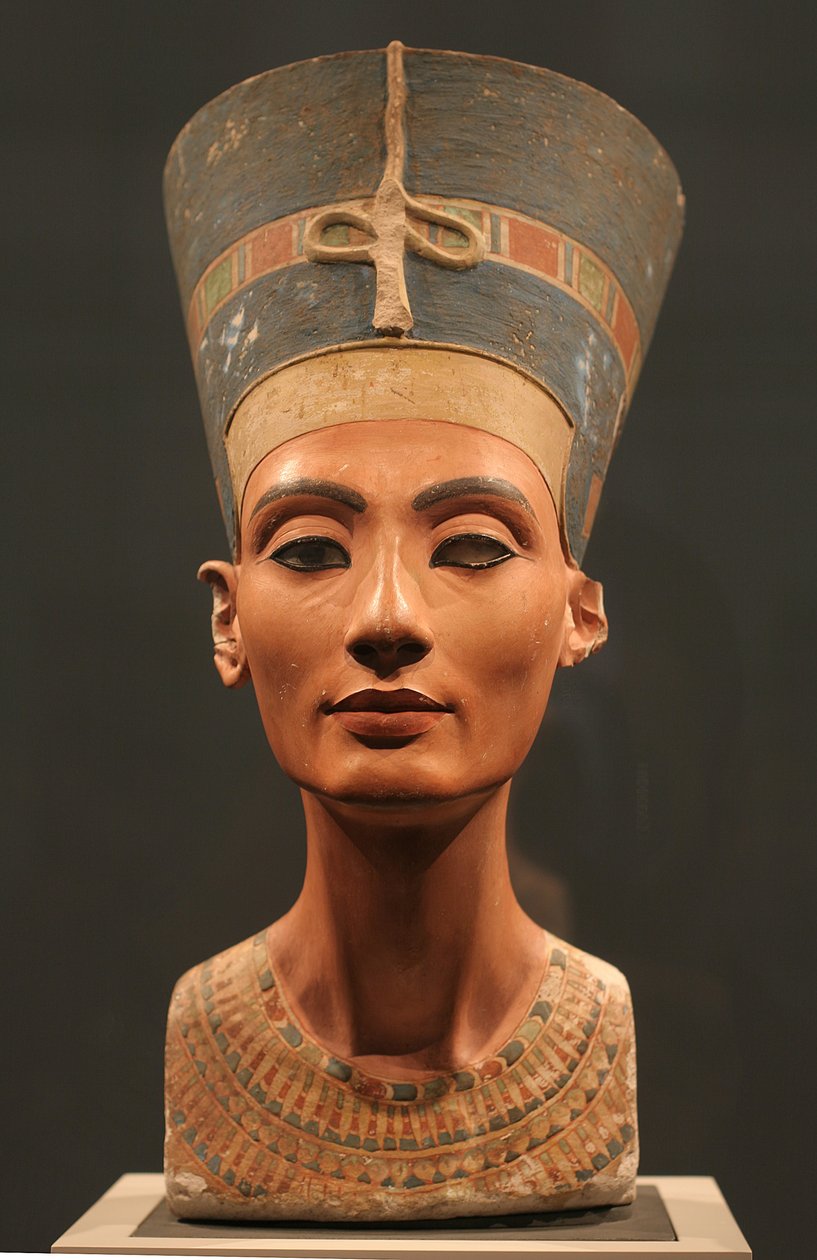 Nefertiti mellszobra, Kr.e. 1350 körül alkotó: Ancient Egypt