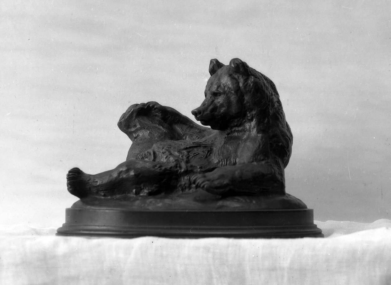Ülő Medve, 1833-as modell (bronz) alkotó: Antoine Louis Barye