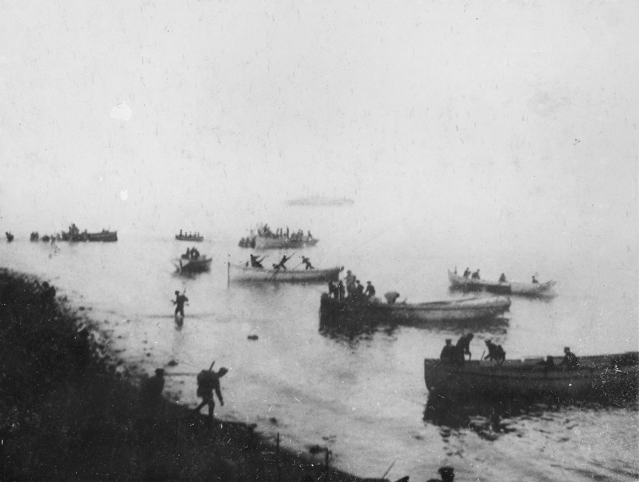 Leszállás az Anzac Cove-nál, kb. 1915 alkotó: Australian Photographer