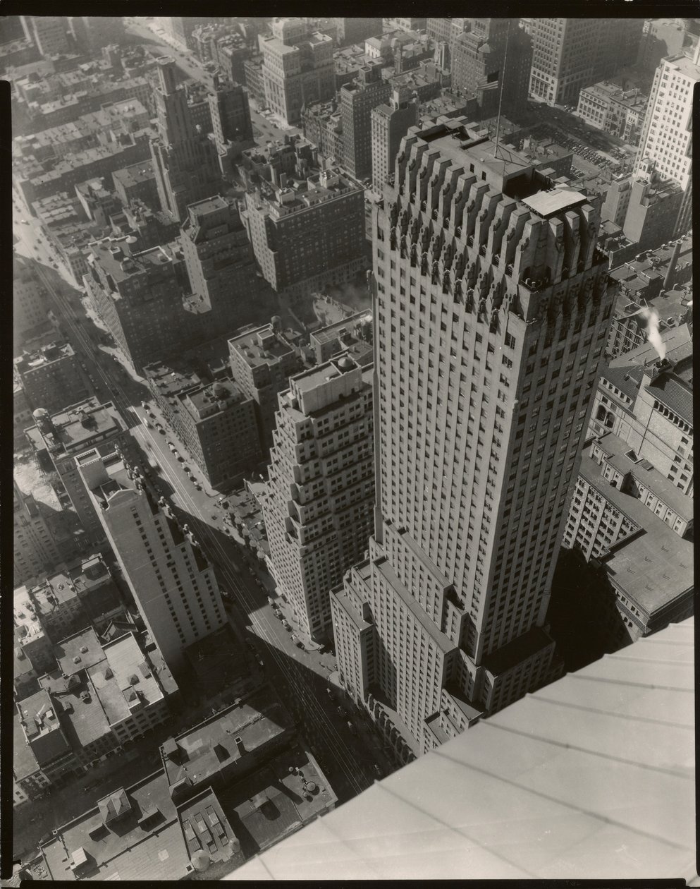 Chanin Building, New York alkotó: Berenice Abbott