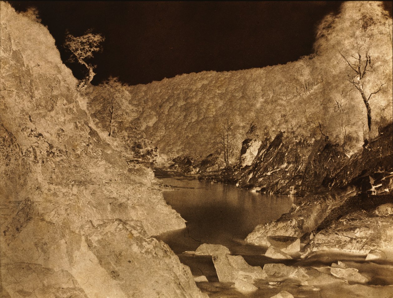 River Landscape, Skócia, c. 1858. alkotó: Captain Horatio Ross