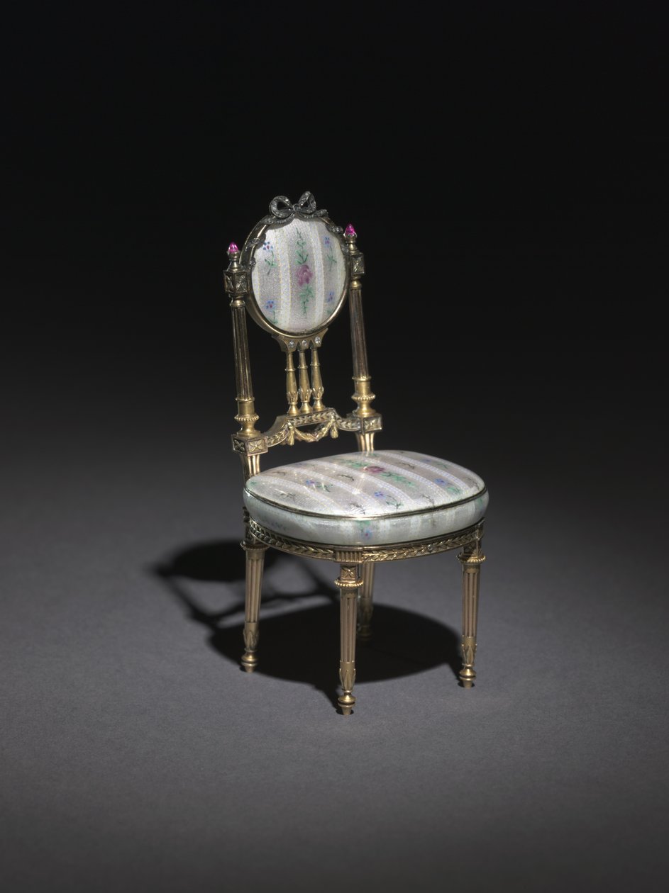 Miniatűr szék, 1896-1906 alkotó: Carl Fabergé