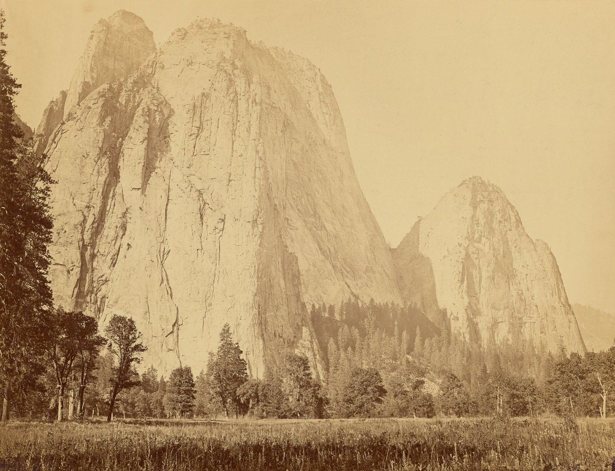 [Cathedral Rocks, 2600 láb magas] alkotó: Carleton Watkins