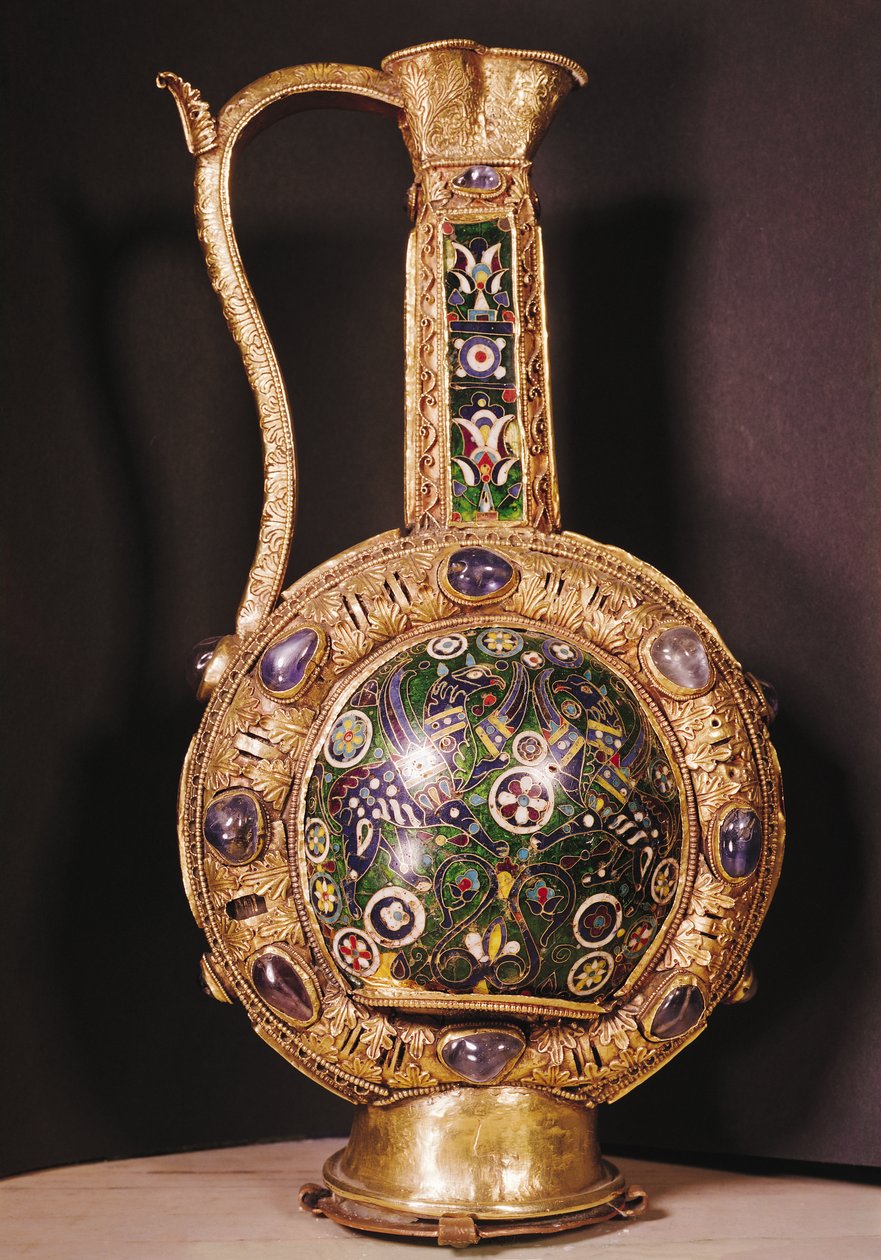 Nagy Károly vizeskancsó (arany és cloisonne zománc) alkotó: Carolingian School
