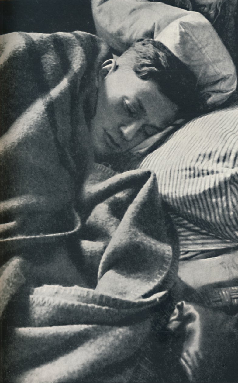 A napnak vége, 1941 alkotó: Cecil Beaton