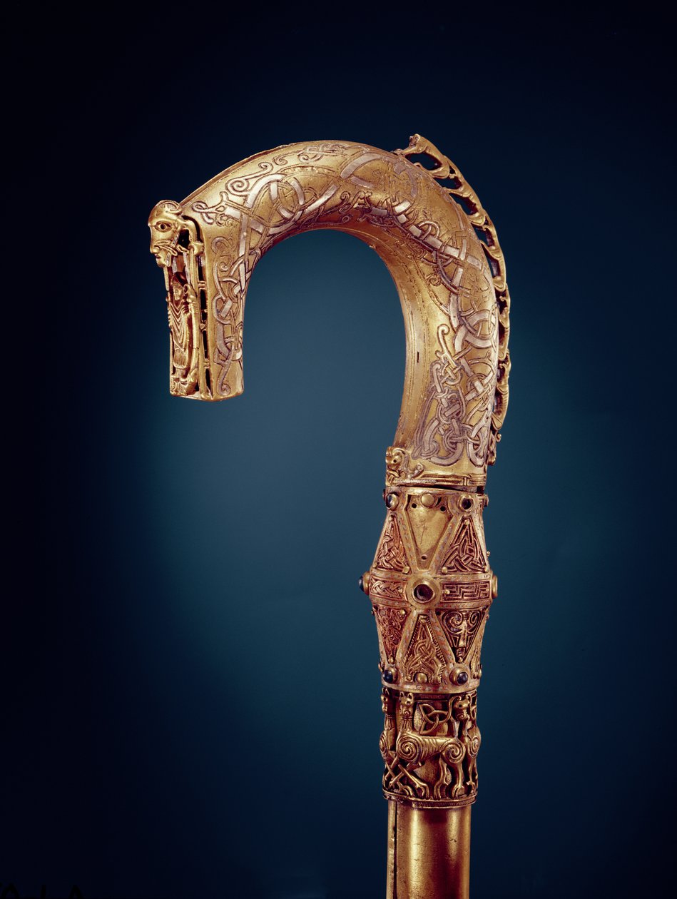 Clonmacnoise Crozier, Offaly megye, viking kor (bronzlemezbe csomagolt fa, berakásos ezüsttel) alkotó: Celtic