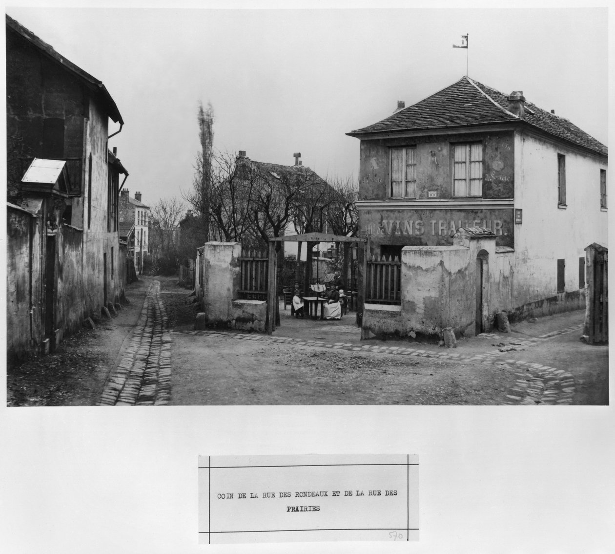 A rue des Rondeaux és a rue des Prairies sarka, Párizs, 1858-78 alkotó: Charles Marville