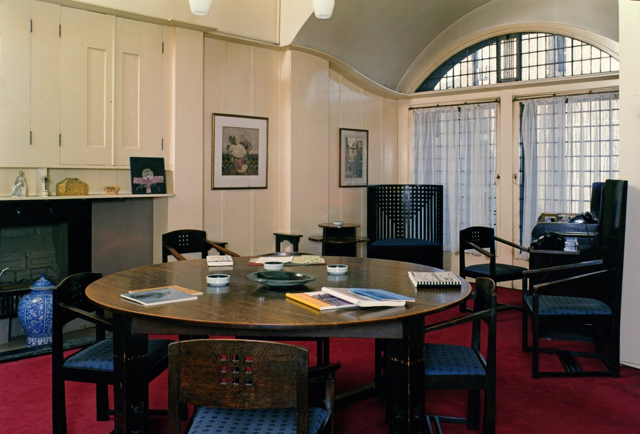 Igazgatói szoba alkotó: Charles Rennie Mackintosh