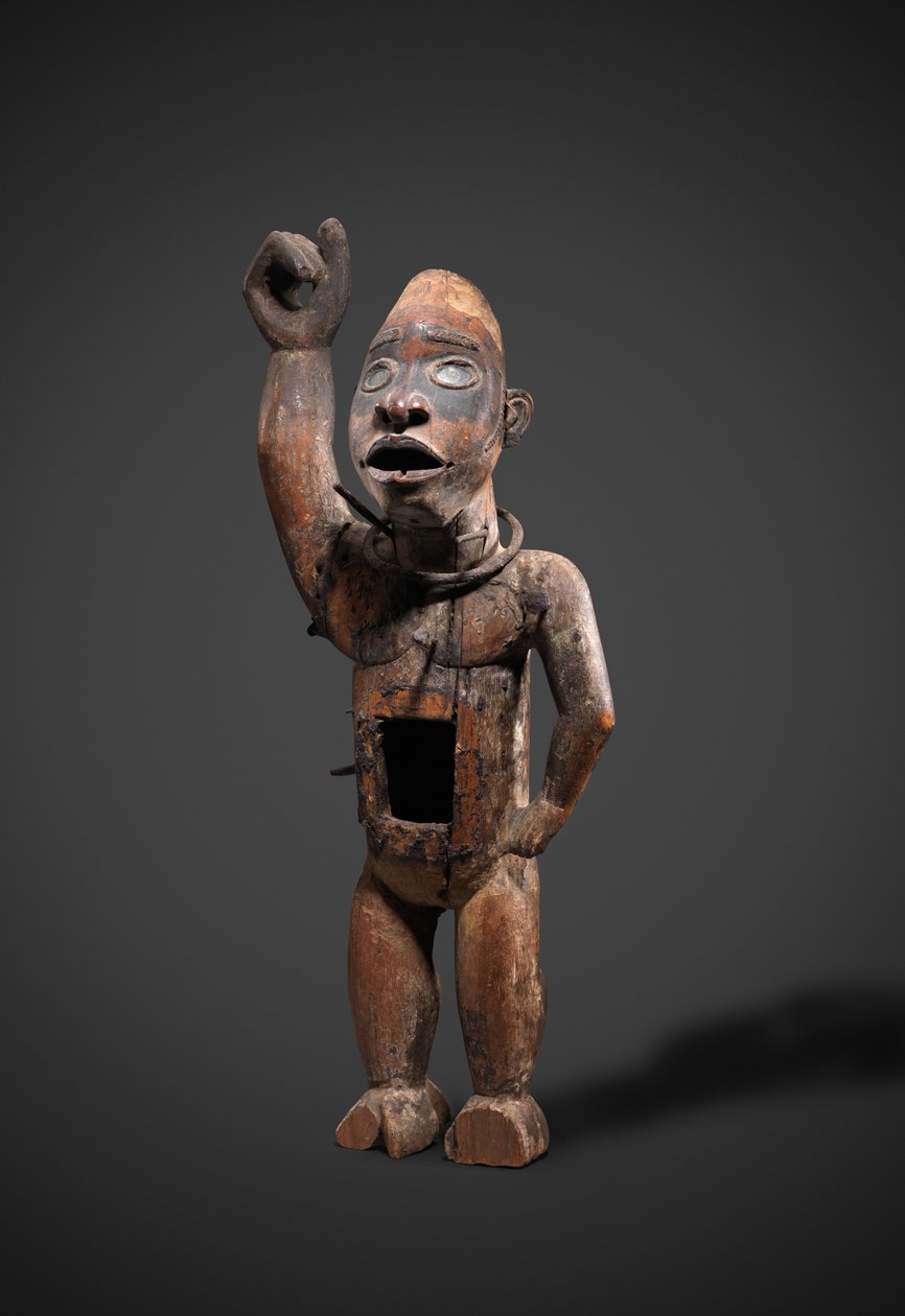 Nkisi (fa, vas és üveg) alkotó: Congolese