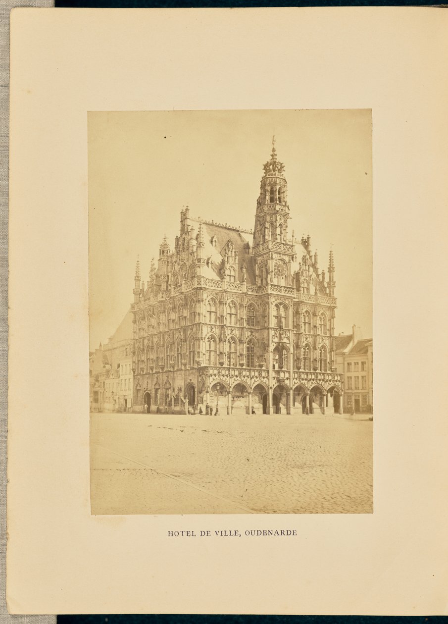 Hotel de ville, Oudenarde alkotó: Cundall and Fleming