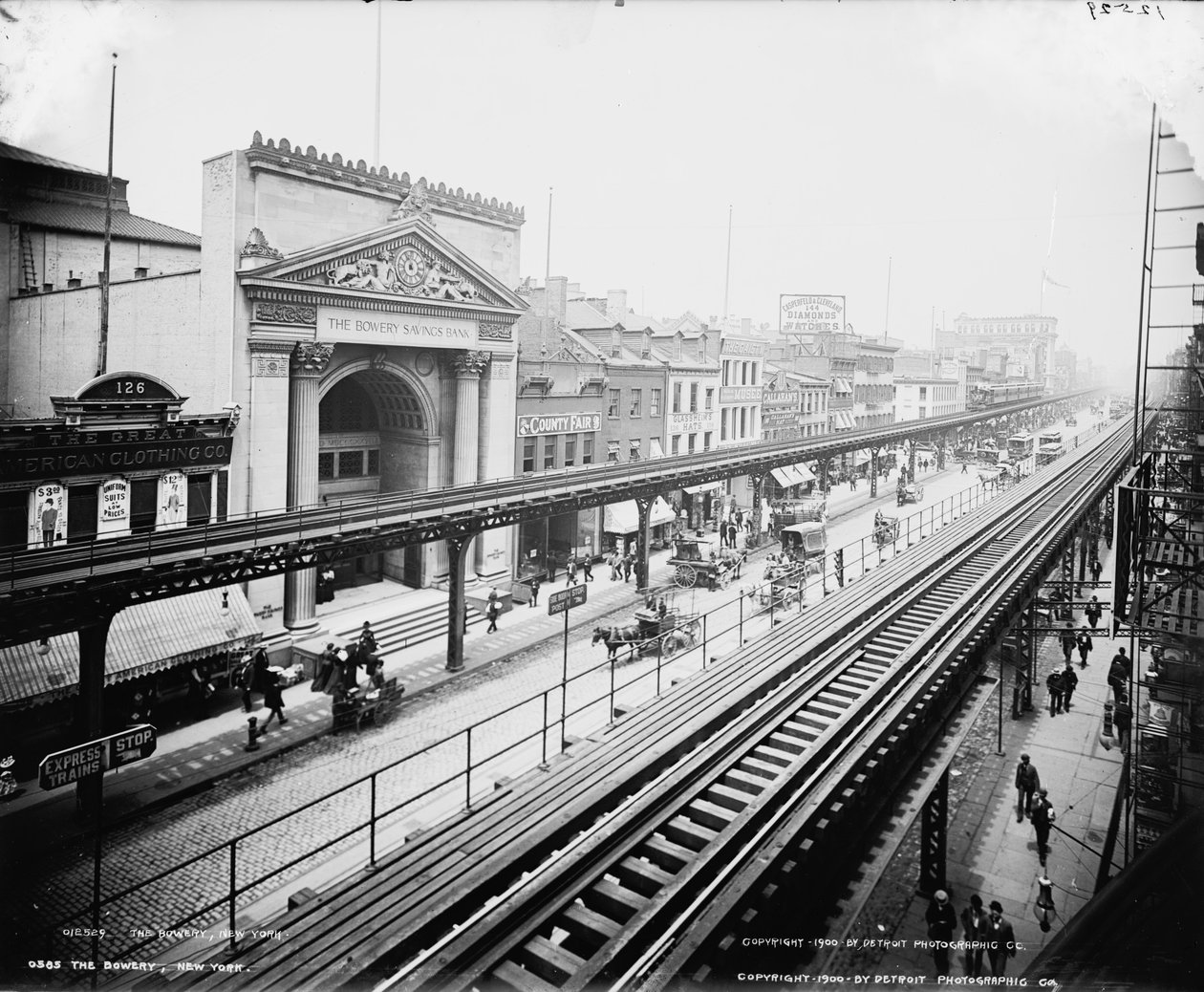 The Bowery, New York, 1900 körül alkotó: Detroit Publishing Co.