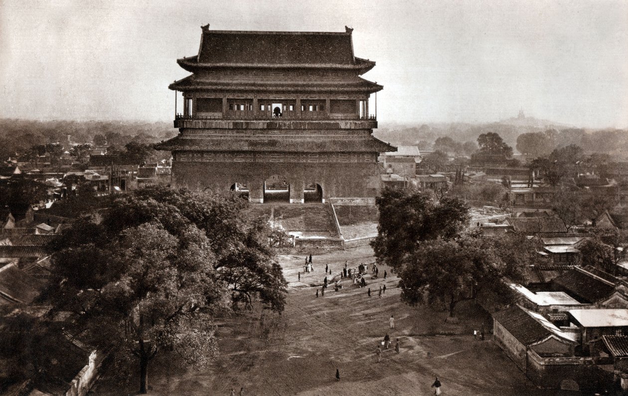 A Druim-torony, Peking alkotó: Donald Mennie