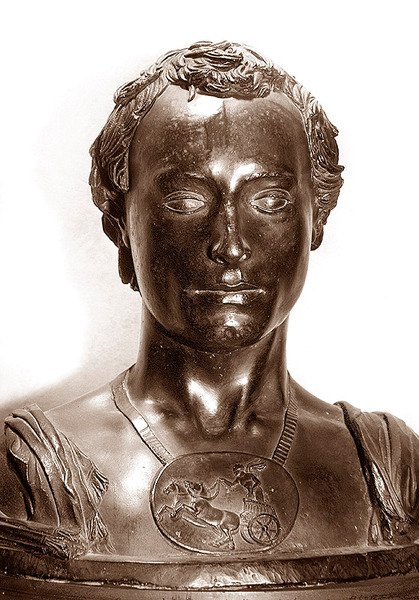 Egy úri mellszobor (bronz) alkotó: Donatello