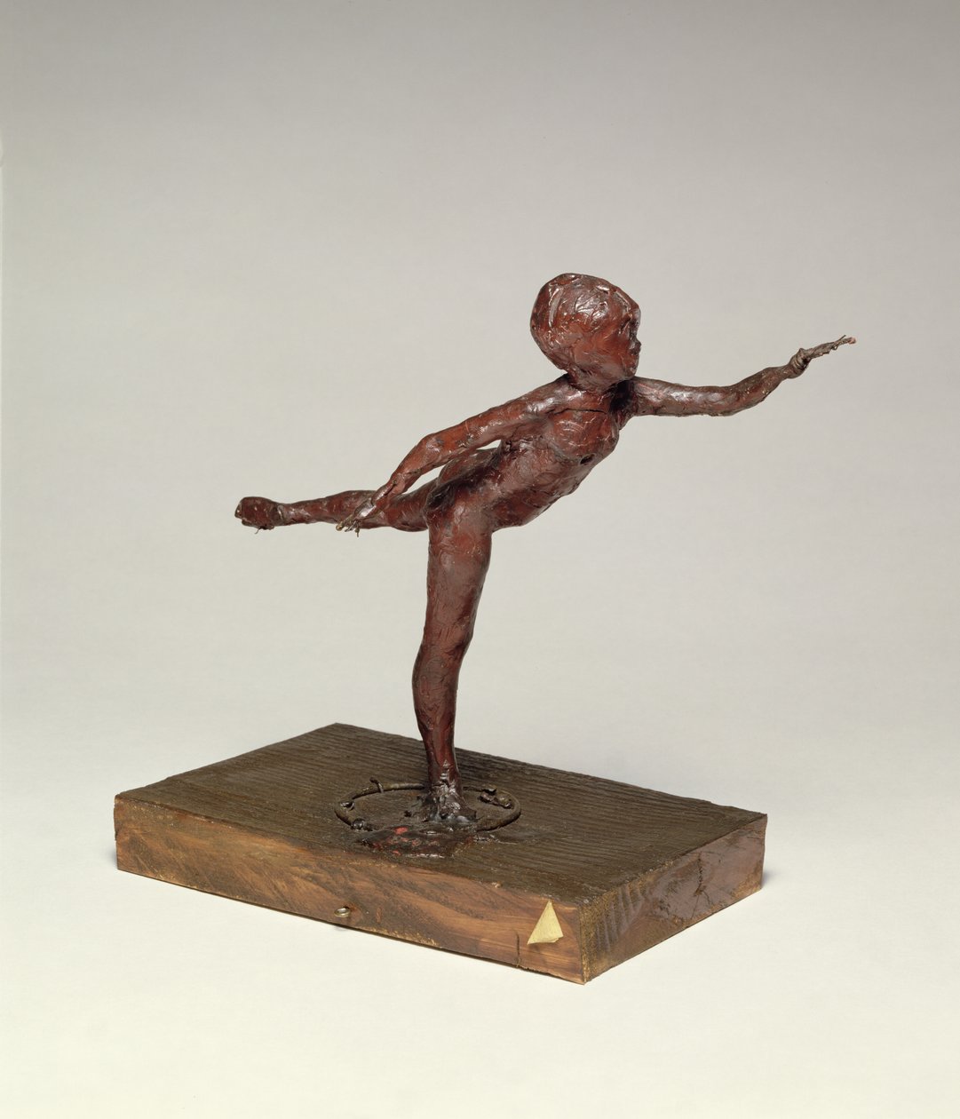 Arabeszk a jobb láb fölött, bal kar elöl, 1882-95 körül (vörös viasz) alkotó: Edgar Degas