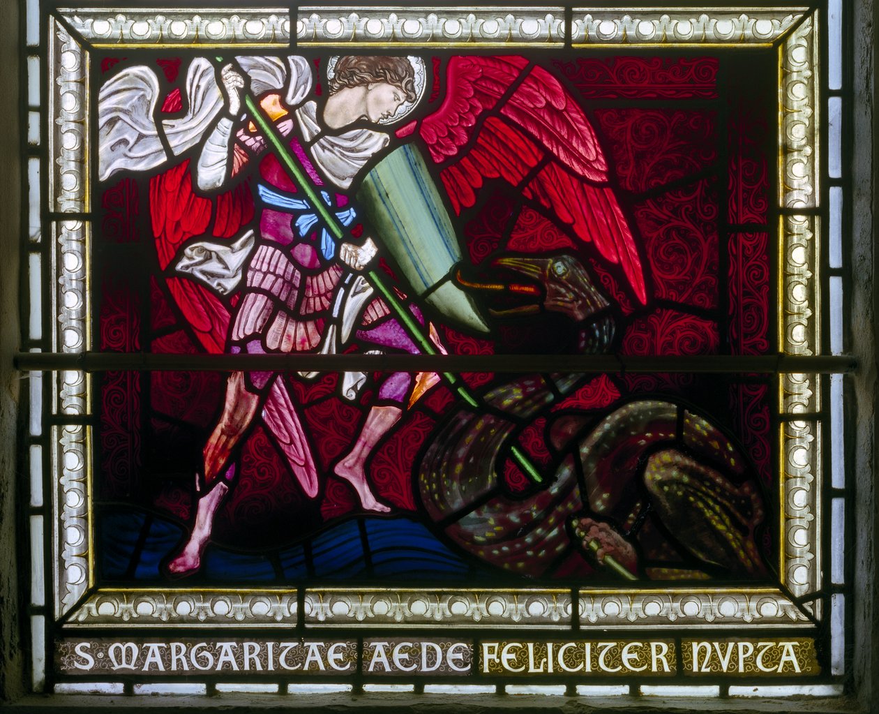 Rottingdean, St Margaret, Morris & Co., Edward Burne-Jones, St Michael Slaying The Dragon, 1893 alkotó: Edward Burne Jones
