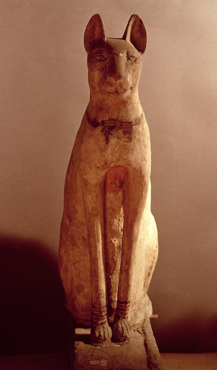 Bastet istennő által védett macska koporsója (festett fa) alkotó: Egyptian