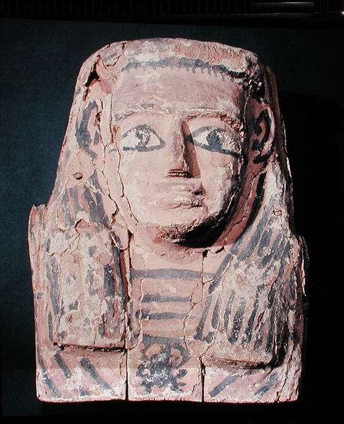Szarkofág (festett pálmafa) alkotó: Egyptian
