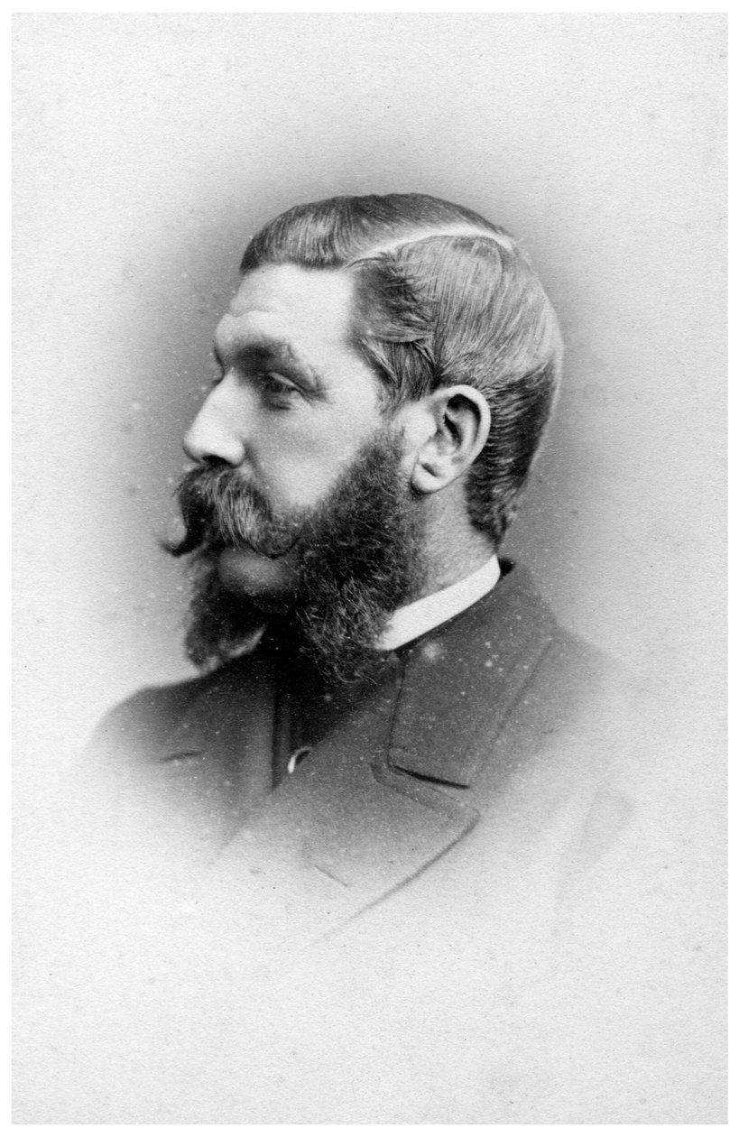 Férfi portré, 1880-1909. alkotó: Elliott and Fry