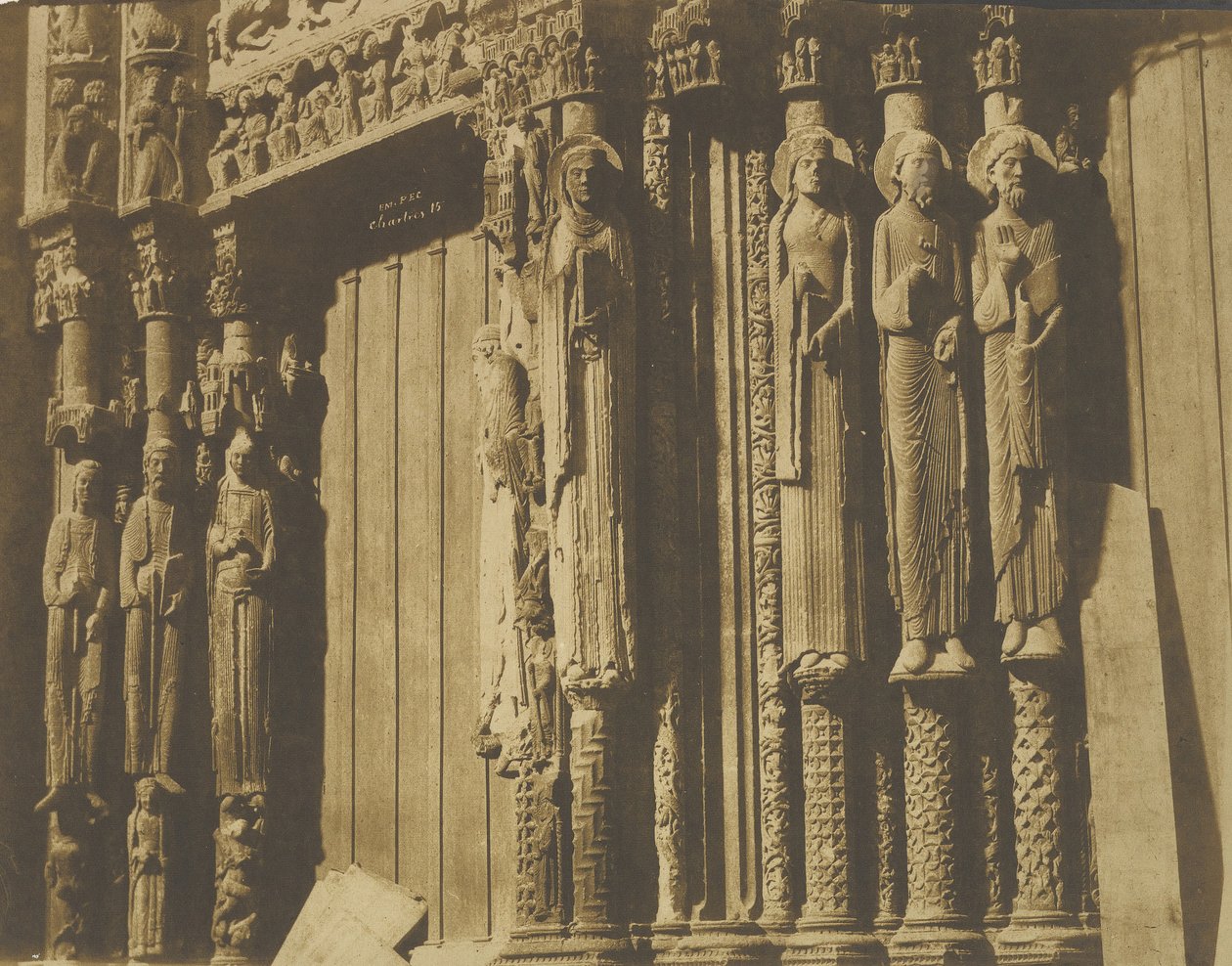 Chartres-i székesegyház, 1850-52. alkotó: Em. Pec