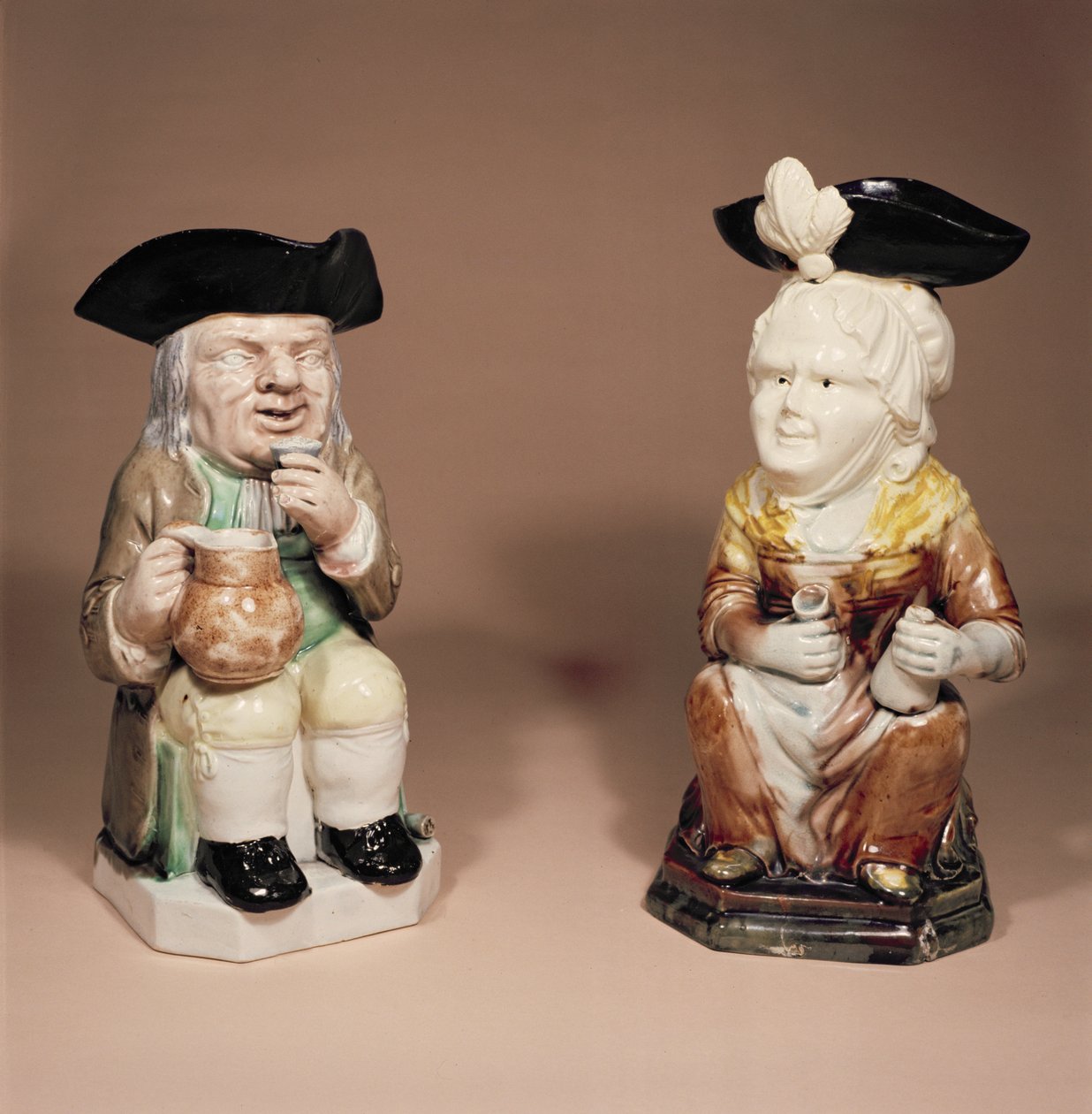 Toby kancsó és Martha Gunn kancsó, R.Wood, 1770 körül (kőedény) alkotó: English School