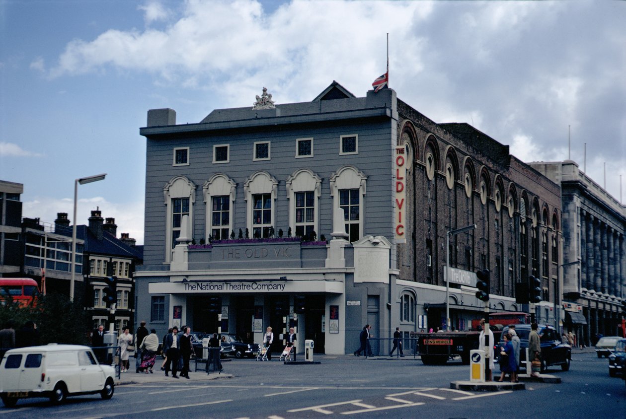 The Old Vic, The Cut alkotó: English School