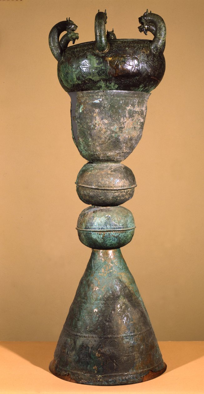Bogrács állatfejekkel Cerveteriből (bronz) alkotó: Etruscan