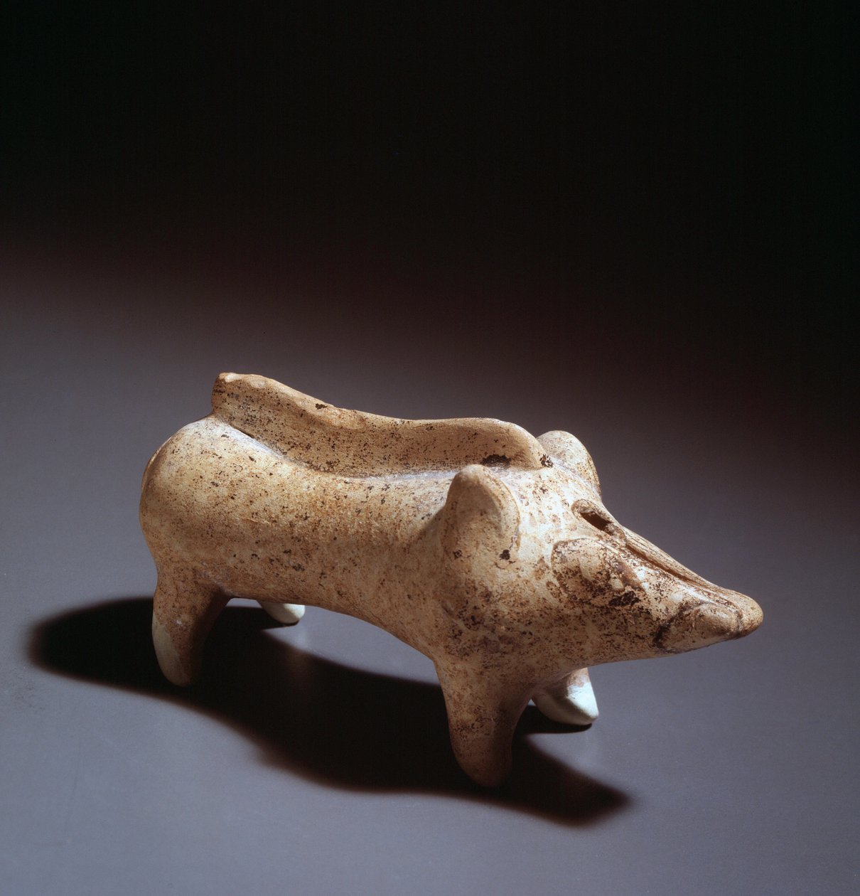 Malac alakú kerámia unguentarium, ie 580-560 alkotó: Etruscan