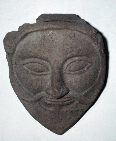 Maszk (kő) alkotó: Etruscan Etruscan
