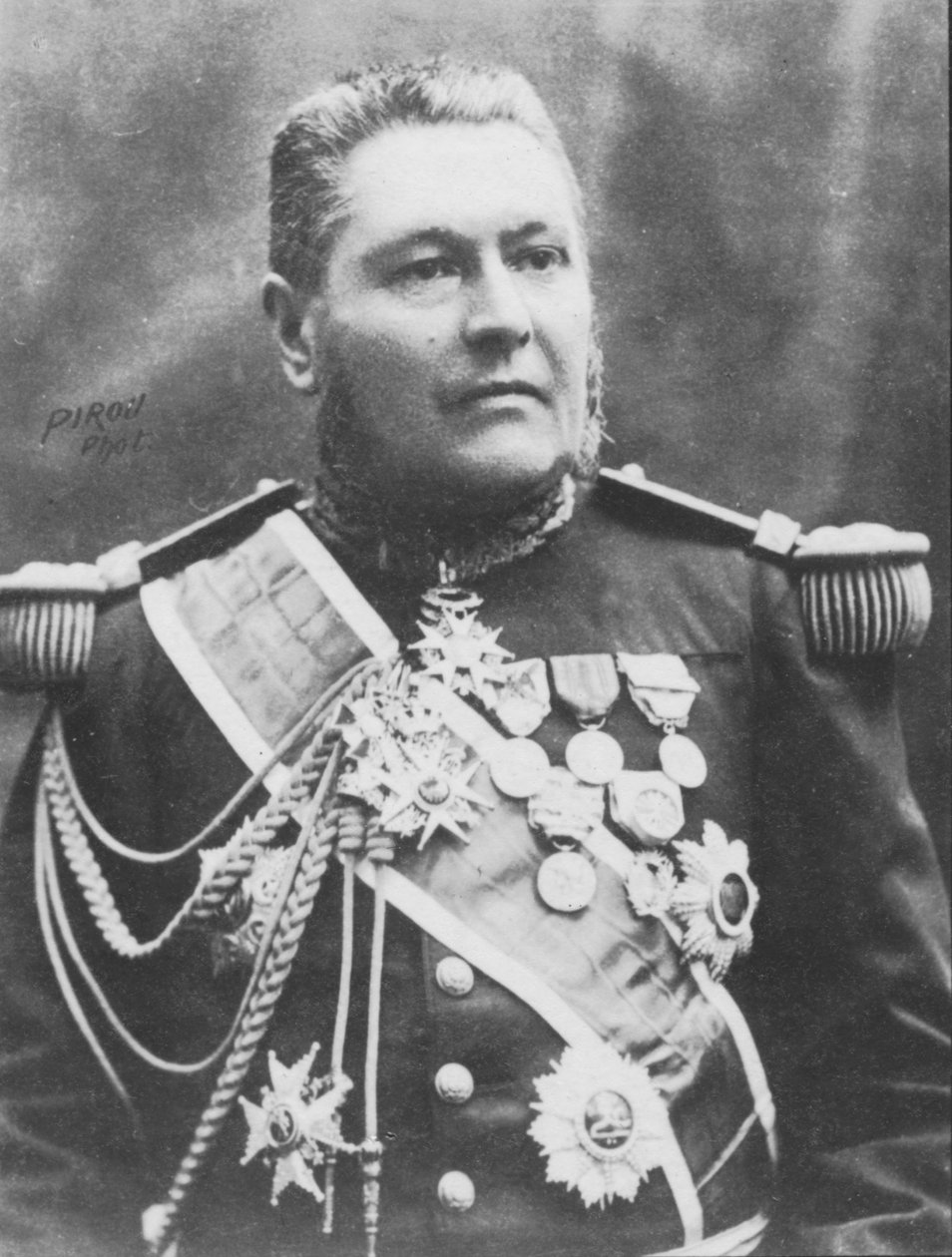 Bienaime admirális, 1893 alkotó: Eugene Pirou