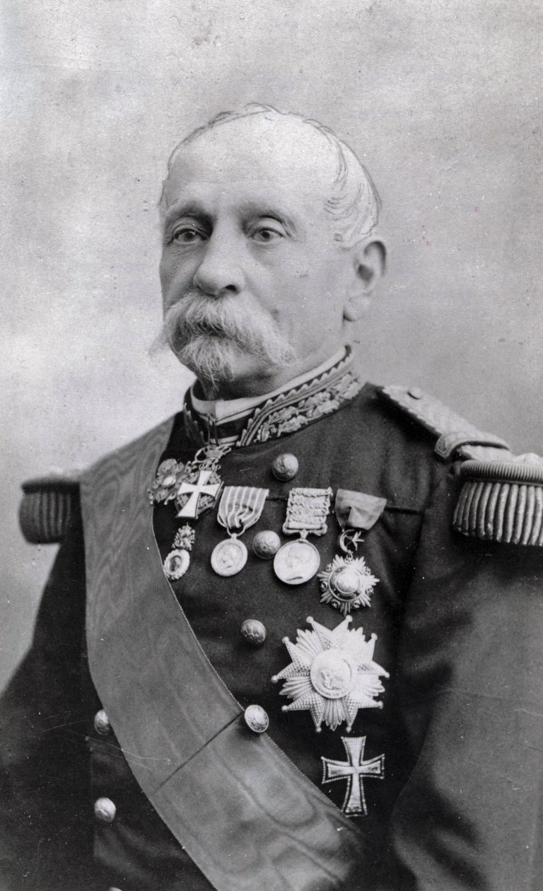 Victor-Louis-Francois február portréja alkotó: Eugene Pirou