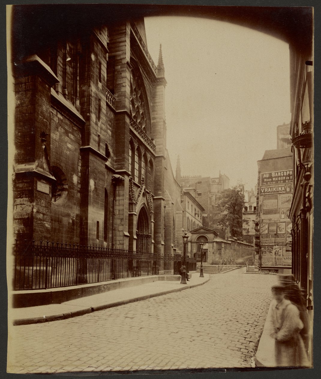 [Saint-Séverin templom] alkotó: Eugène Atget