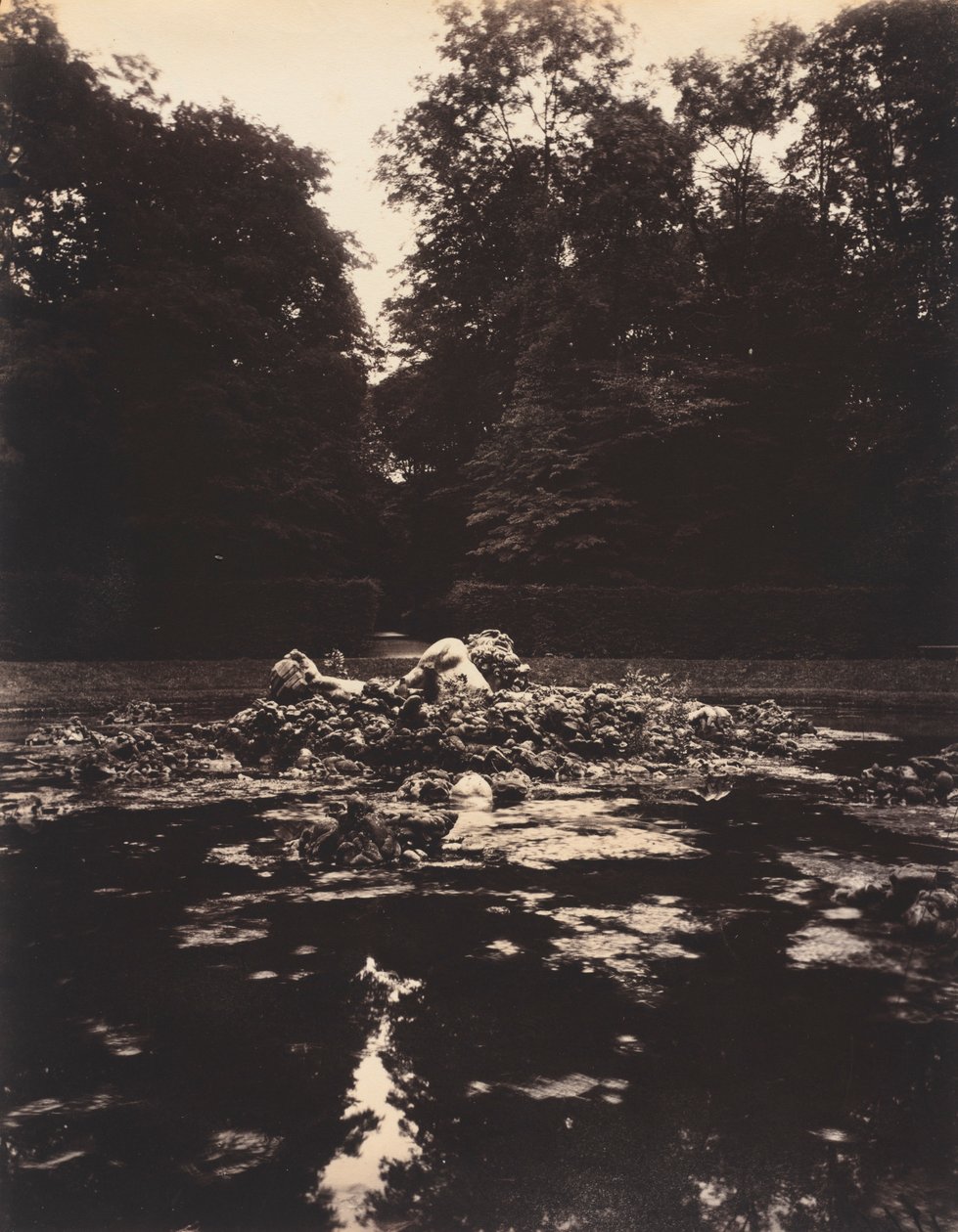 Versailles, Enceladus kútja, 1922-1923. alkotó: Eugène Atget