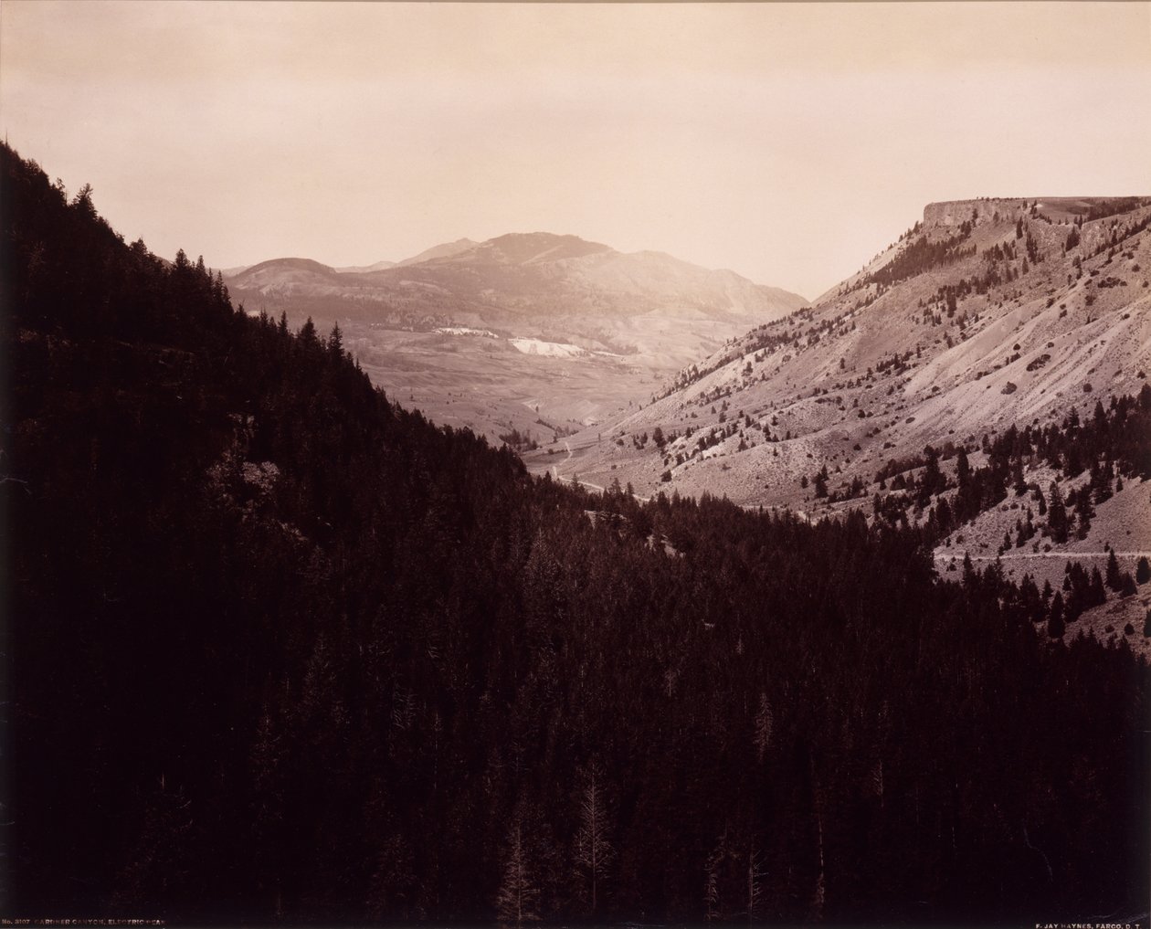 Gardner Canyon, Electric Peak alkotó: F. Jay Haynes