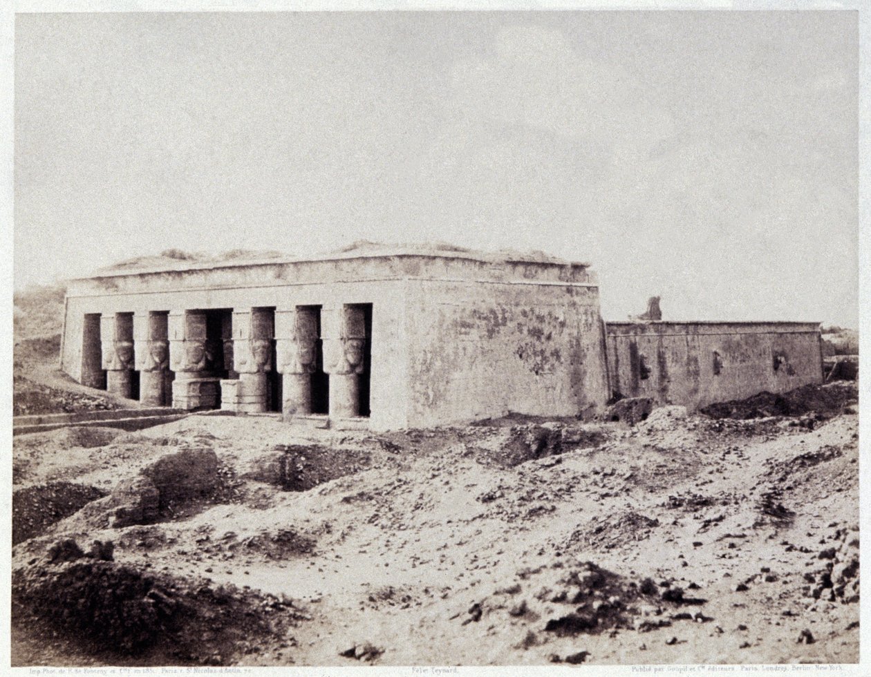Dendera, Egyiptom, 1850 körül (fotó) alkotó: Félix Teynard